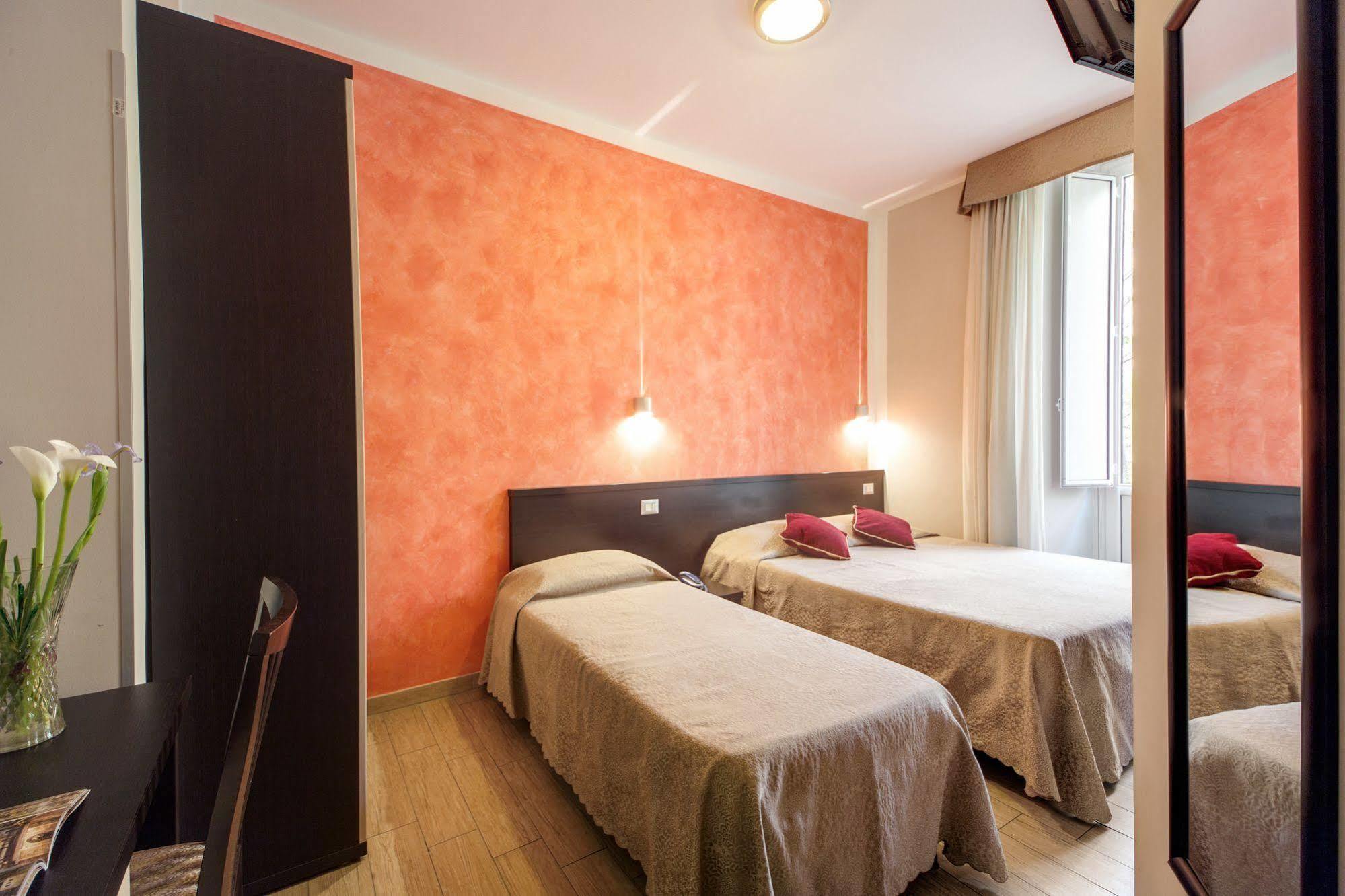 Buonarroti Frühstückspension 3*