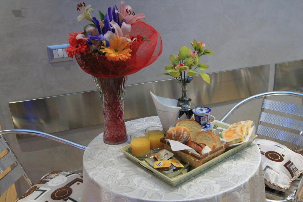 Acomodação com café da manhã  Buonarroti Roma